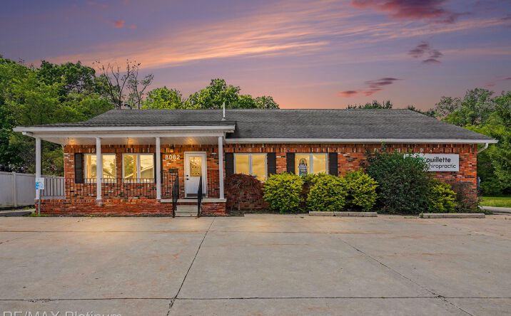 Pictures of Office property located at 8082 W GRAND RIVER, Brighton, MI 48114 for sales - image #1