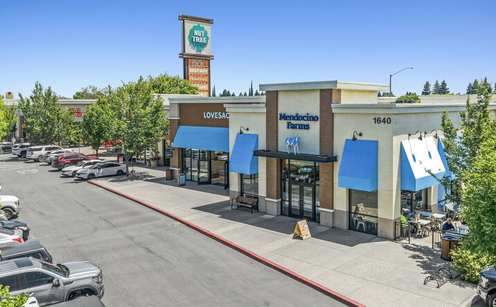 Pictures of Retail property located at 1640 E MONTE VISTA AVE, VACAVILLE, CA 95688-3137 for sales - image #1