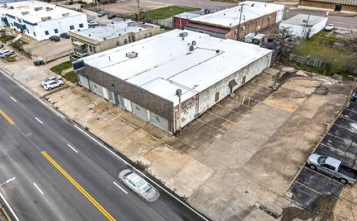 Pictures of Industrial property located at 800 W Okmulgee Street, Muskogee, OK 74401 for sales - image #1