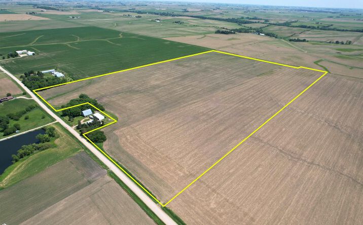 Pictures of Land property located at 270th Street, Marshalltown, IA 50158 for sales - image #1
