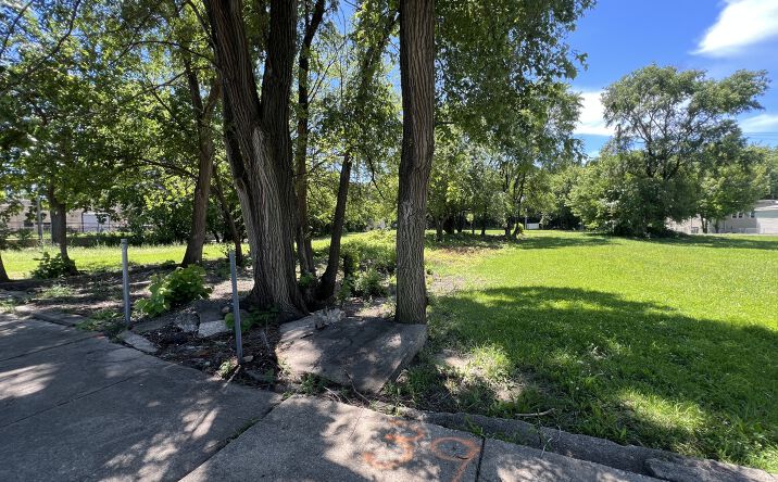 Pictures of Land, Multifamily property located at 2839 W Arthington Street, Chicago, IL 60612 for sales - image #1