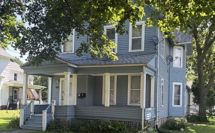 Pictures of Multifamily property located at 432 S 4th Street, Aurora, IL 60505 for sales - image #1