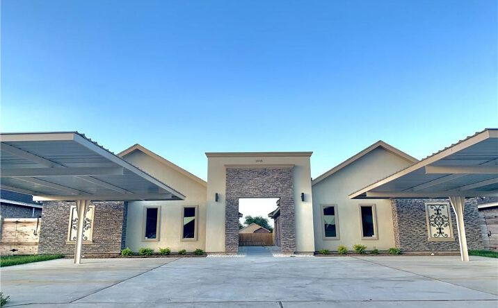 Pictures of Multifamily property located at 3905 Paola Street, Edinburg, TX 78541 for sales - image #1