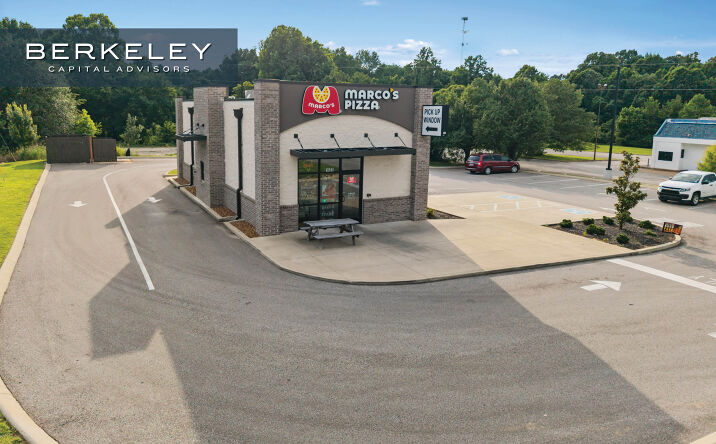 Pictures of Retail property located at 1683 South Highland Avenue, Jackson, TN 38301 for sales - image #1