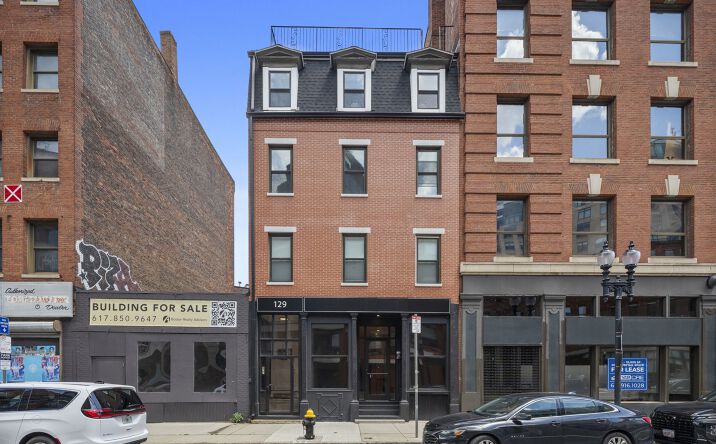 Pictures of Retail, Office, Mixed Use property located at 129 N WASHINGTON ST, BOSTON, MA 02114 for sales - image #1