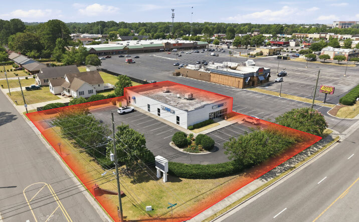 Pictures of Office property located at 601 SE Greenville Blvd, Greenville, NC 27858 for sales - image #1