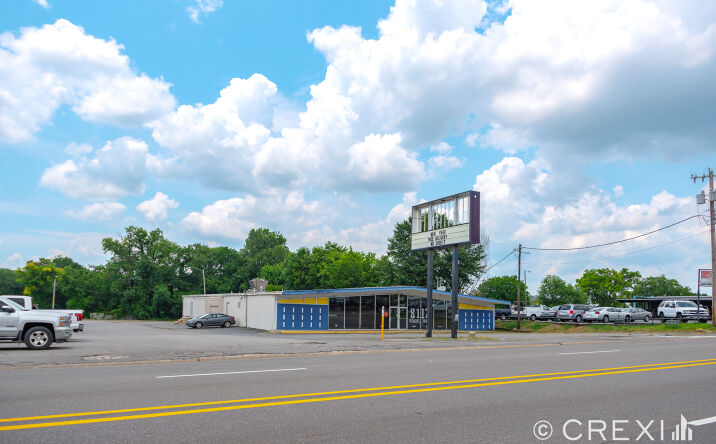 Pictures of Retail property located at 3800 Towson Ave, Fort Smith, AR 72901 for sales - image #1