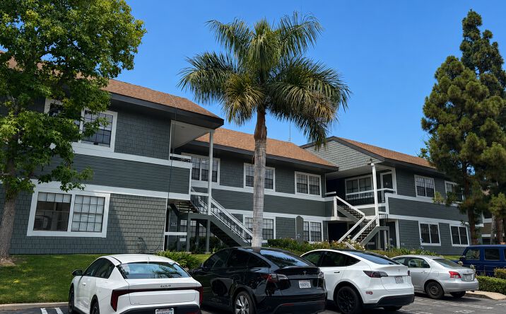Pictures of Office property located at 2900 Bristol St, D204-205, Costa Mesa, CA 92626 for sales - image #1
