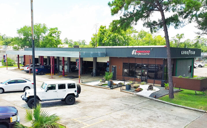 Pictures of Retail property located at 1208 Stonehollow Dr, Kingwood, TX 77339 for sales - image #1
