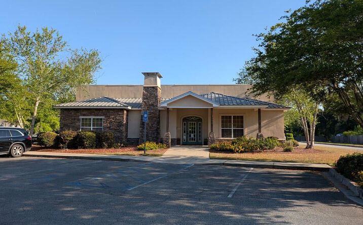 Pictures of Office property located at 4081 Inner Perimeter Rd, Valdosta, GA 31602 for sales - image #1