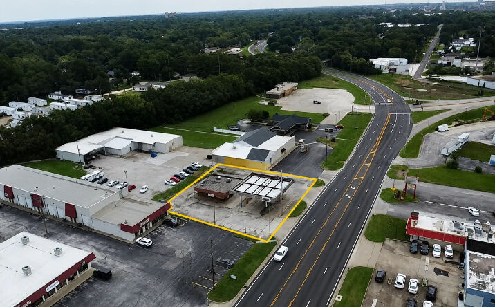 Pictures of Retail, Special Purpose property located at 2745 W Chestnut Expy, Springfield, MO 65802 for sales - image #1