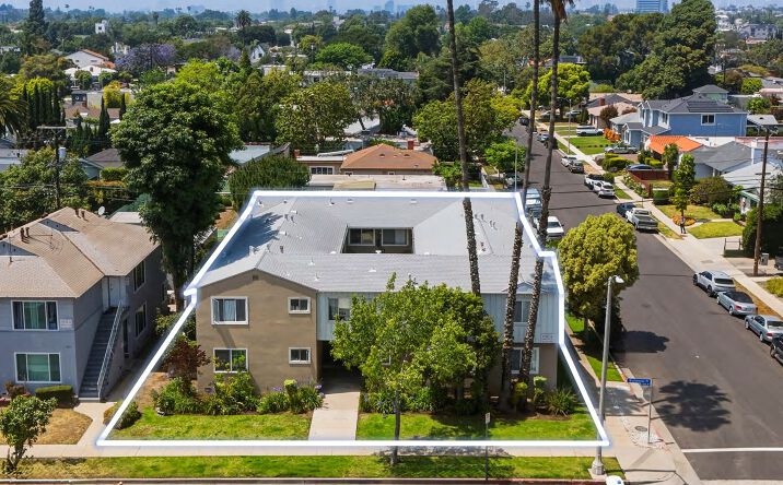 Pictures of Multifamily property located at 11401 Washington Place, Los Angeles, CA 90066 for sales - image #1