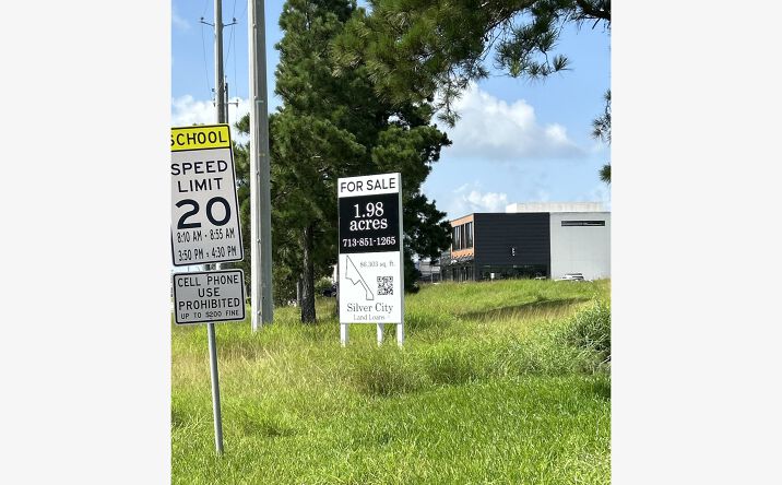 Pictures of Retail, Mixed Use property located at 2924 W Walker St, League City, TX 77573 for sales - image #1