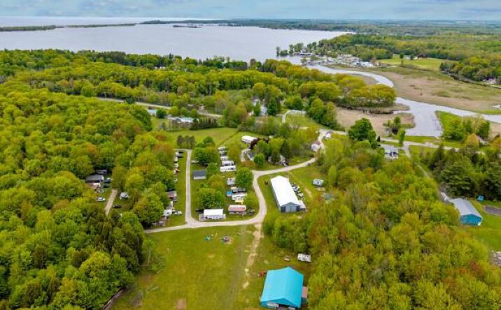 Pictures of Retail, Business for Sale, Multifamily property located at 3031 County Route 15, Pulaski, NY 13142 for sales - image #1