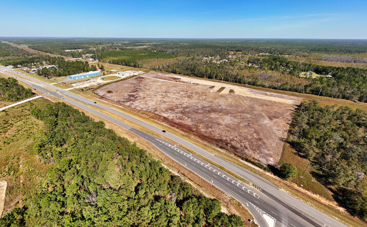 Pictures of Retail, Industrial, Mixed Use property located at 5273 Inner Perimeter Road, Valdosta, GA 31606 for sales - image #1