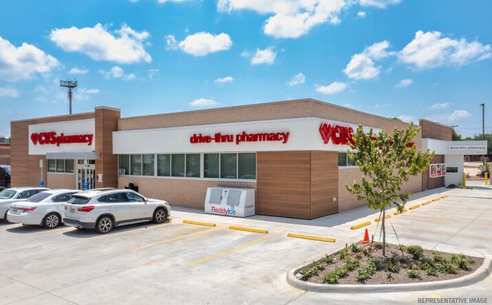 Pictures of Retail property located at 1205 US-83, ZAPATA, TX 78076 for sales - image #1