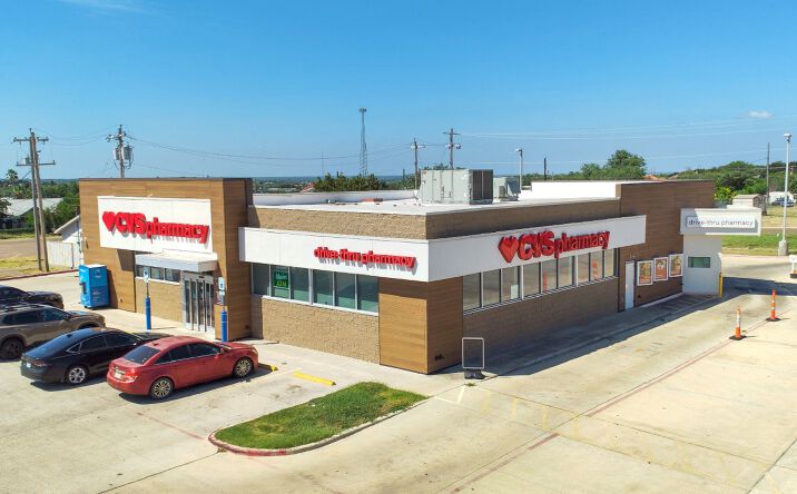 Pictures of Retail property located at 1205 US-83, ZAPATA, TX 78076 for sales - image #1