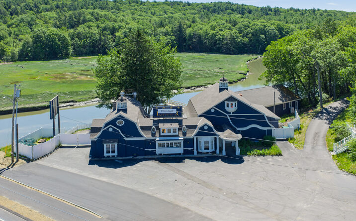 Pictures of Retail, Office property located at 1335 US-1, YARMOUTH, ME 04096 for sales - image #1