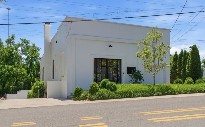 Pictures of Retail, Office property located at 829 Gale Lane, Nashville, TN 37204 for sales - image #1
