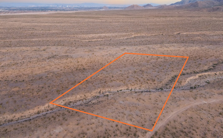 Pictures of Land property located at for sales - image #1