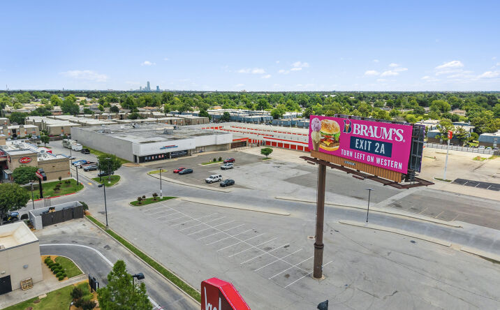 Pictures of Retail property located at 2825 West Interstate 240 Service Road, Oklahoma City, OK 73159 for sales - image #1