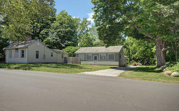 Pictures of Office, Multifamily, Industrial property located at 16 Old New Milford Road, Brookfield, CT 06804 for sales - image #1