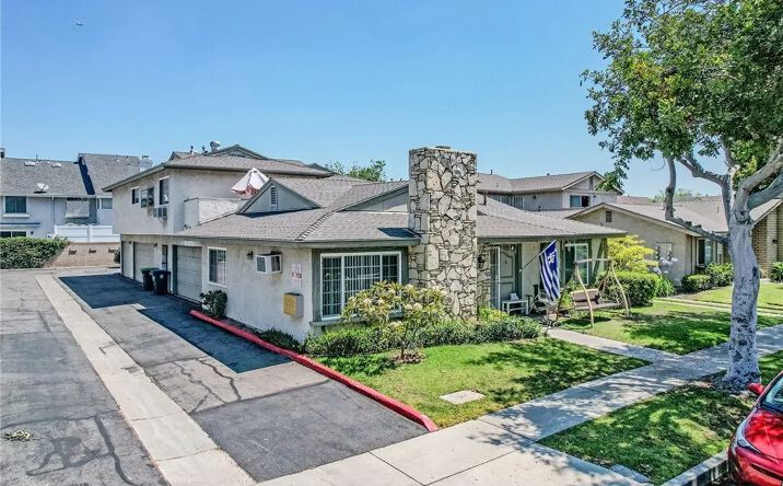 Pictures of Multifamily property located at 18281 Plaza Way, Tustin, CA 92780 for sales - image #1