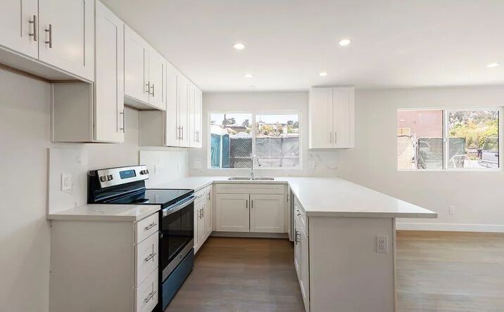 Pictures of Multifamily property located at 6327-1/2 Brooklyn Avenue, San Diego, CA 92114 for sales - image #1