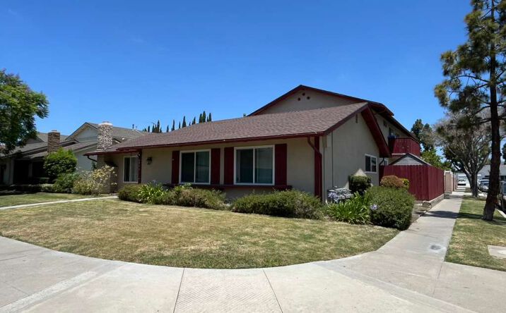 Pictures of Multifamily property located at 401 Nobel Avenue, Santa Ana, CA 92707 for sales - image #1
