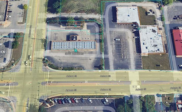 Pictures of Retail property located at 3721 Auburn Street, Rockford, IL 61101 for sales - image #1