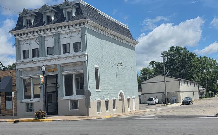 Pictures of Mixed Use property located at 69206 N Main Street, Richmond, MI 48062 for sales - image #1