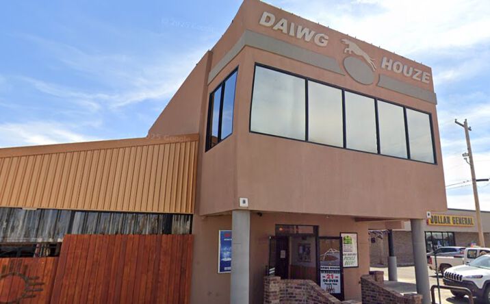 Pictures of Retail, Business for Sale property located at 1013 W 2nd St, Portales, NM 88130 for sales - image #1