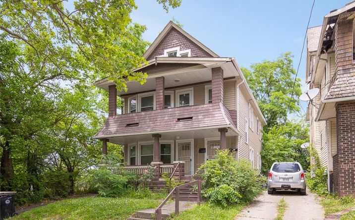 Pictures of Multifamily property located at 9421 Parkview Avenue, Cleveland, OH 44104 for sales - image #1