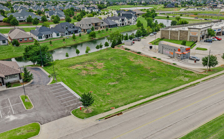 Pictures of Retail, Land property located at 16319 North May Avenue, Edmond, OK 73013 for sales - image #1