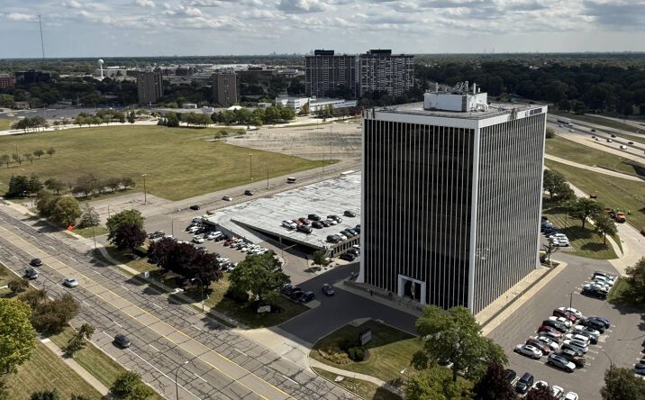 Pictures of Office property located at 17515 W. Nine Mile Road, Southfield, MI 48075-4403 for sales - image #1