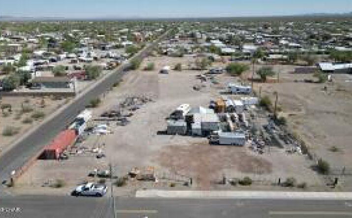 Pictures of Retail property located at 106 W Cowell St, Quartzsite, AZ 85346 for sales - image #1