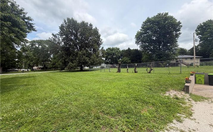 16009 Eastern Avenue, Belton
