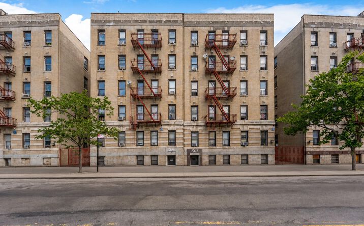 Pictures of Multifamily property located at 509 W 183rd Street, New York (Manhattan), NY 10033 for sales - image #1