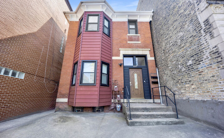 2223 W Taylor Street, Chicago