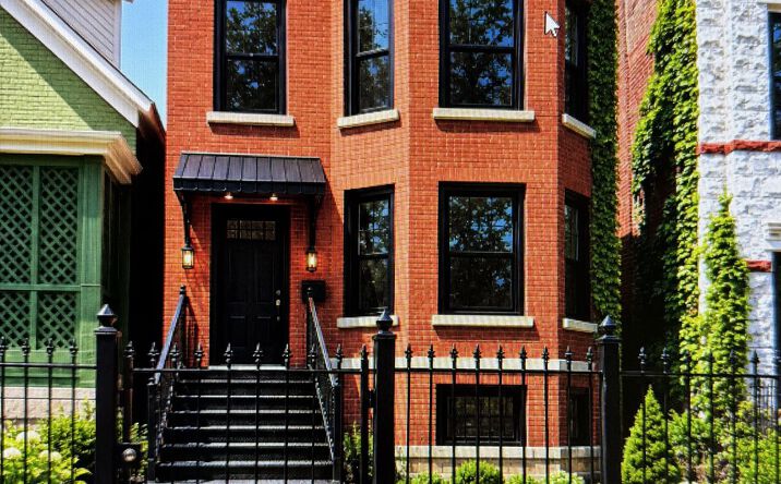 Pictures of Multifamily property located at 440 N Hamlin Avenue, Chicago, IL 60624 for sales - image #1