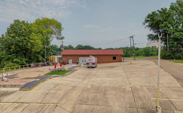 Pictures of Special Purpose property located at 3144 Indiana Ave, Vicksburg, MS 39180 for sales - image #1
