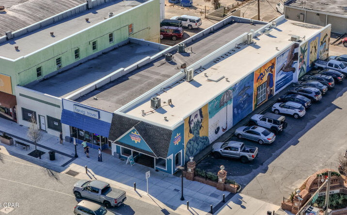 Pictures of Retail property located at 571 Harrison Avenue, Panama City, FL 32401 for sales - image #1