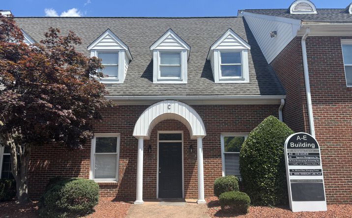 Pictures of Office property located at 1365 Westgate Center Drive, Winston-Salem, NC 27103 for sales - image #1