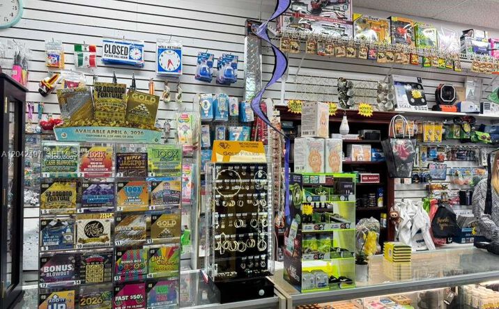 Pictures of Business for Sale, Retail property located at Convenience Store for Sale, Kendall, FL 33175 for sales - image #1