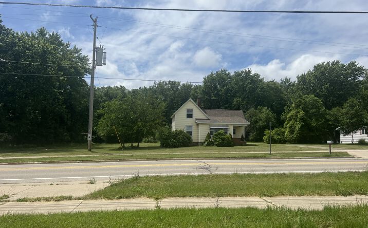 Pictures of Multifamily, Land property located at 354 COUNTRY CLUB RD, HOLLAND, MI 49423-7447 for sales - image #1