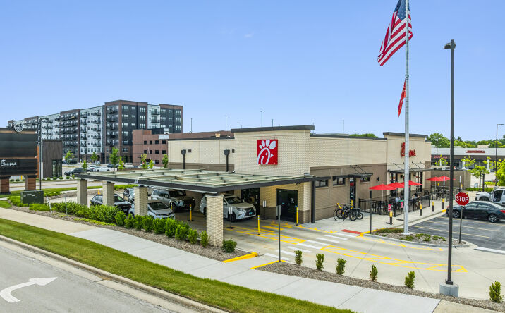 Pictures of Retail property located at 268 McHenry Road, Buffalo Grove, IL 60089 for sales - image #1