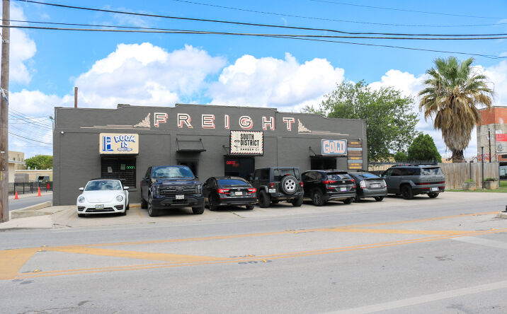 Pictures of Retail property located at 1913 South Flores Street, San Antonio, TX 78204 for sales - image #1