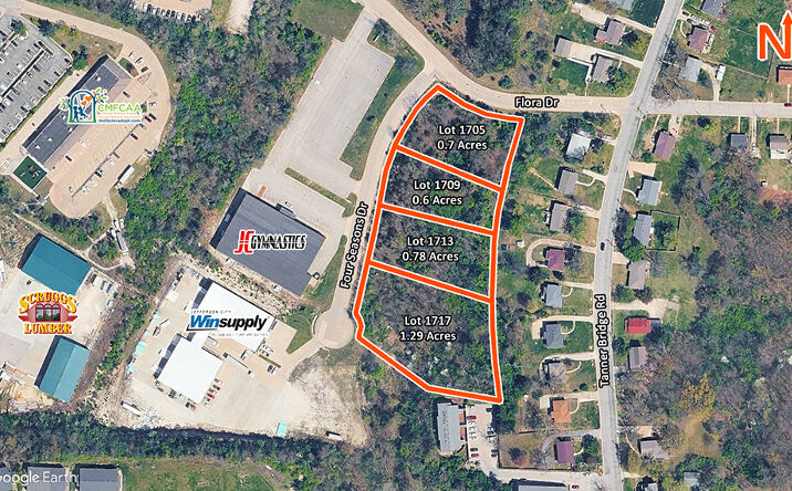 Pictures of Land property located at 1705 Four Seasons Drive, Jefferson City, MO 65101 for sales - image #1