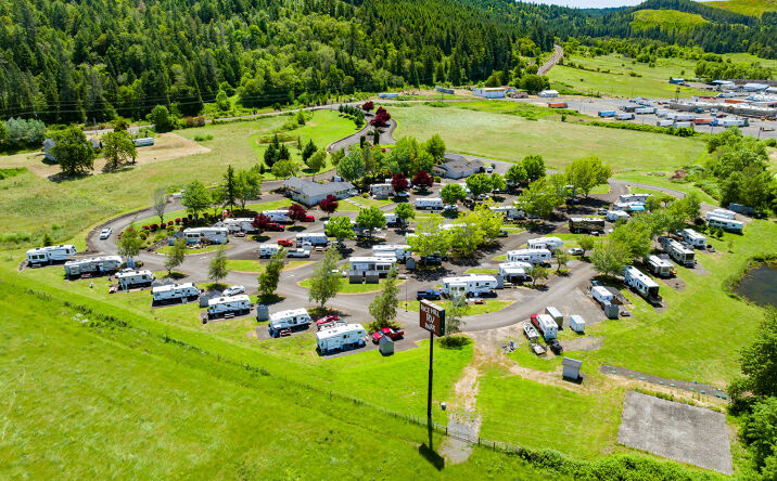 Pictures of Multifamily, Mobile Home Park property located at 1120 John Long Rd, Oakland, OR 97462 for sales - image #1