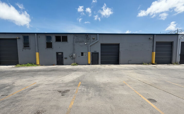 Pictures of Industrial property located at 3904 Northwest 32nd Avenue, Miami, FL 33142 for sales - image #1